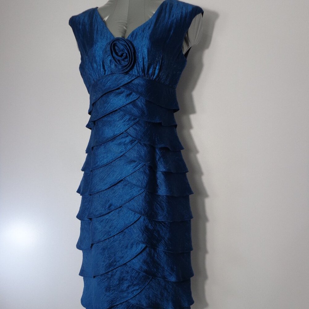 London Times Women's Sleeveless Teal/Blue Ruffles Dress‎ Size 4